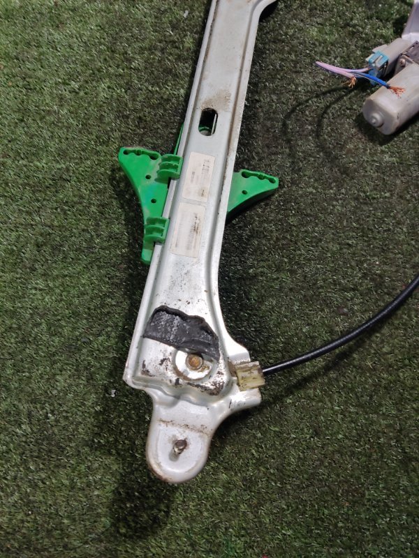 Стеклоподъемник Geely Emgrand EC7 2013 FE-1