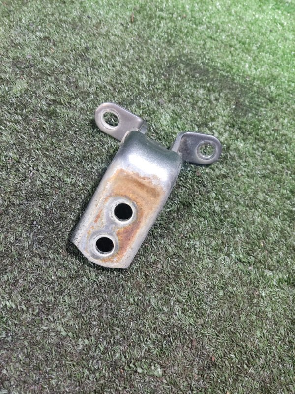 Петля двери Geely Emgrand EC7 2013 FE-1