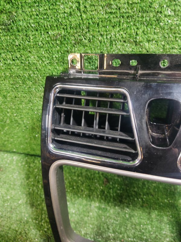 Рамка магнитолы Geely Emgrand EC7 2013 FE-1