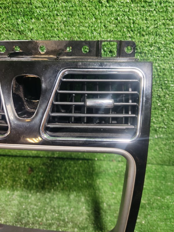 Рамка магнитолы Geely Emgrand EC7 2013 FE-1