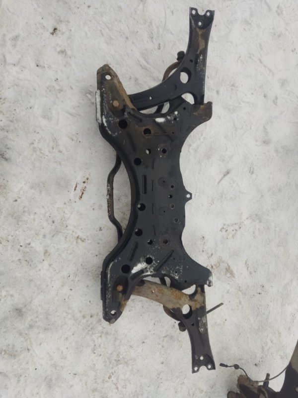 Подрамник Geely Emgrand EC7 2013 FE-1