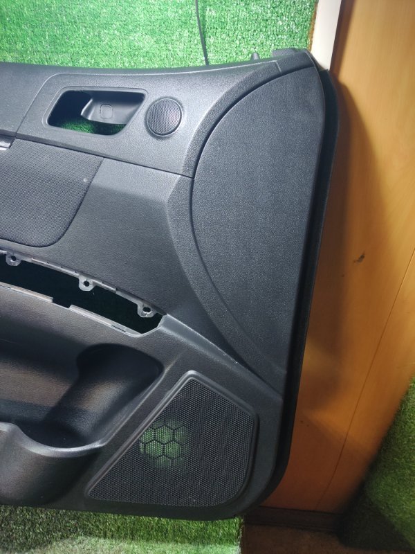 Обшивка двери Geely Emgrand EC7 2013 FE-1