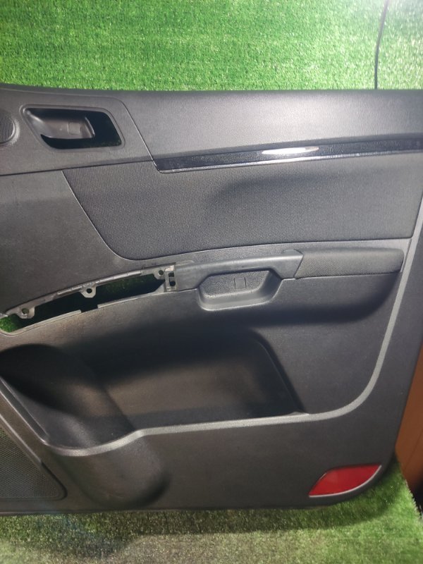 Обшивка двери Geely Emgrand EC7 2013 FE-1