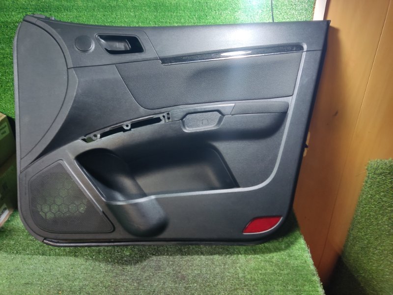 Обшивка двери Geely Emgrand EC7 2013 FE-1