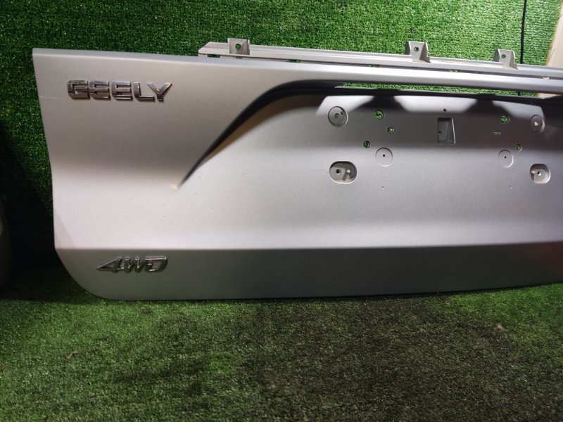 Накладка двери багажника Geely Atlas 2018 NL-3