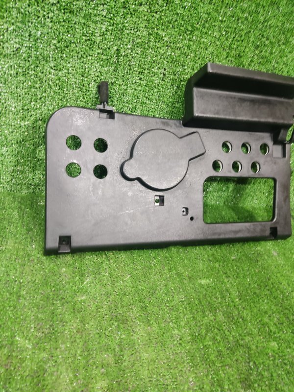 Накладка торпеды HAVAL F7X 2022