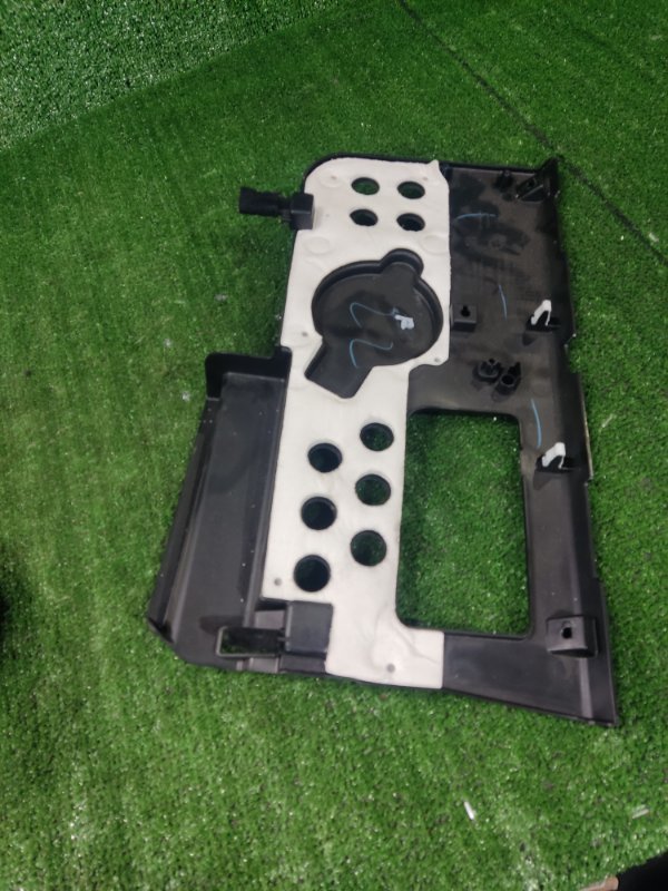 Накладка торпеды HAVAL F7X 2022