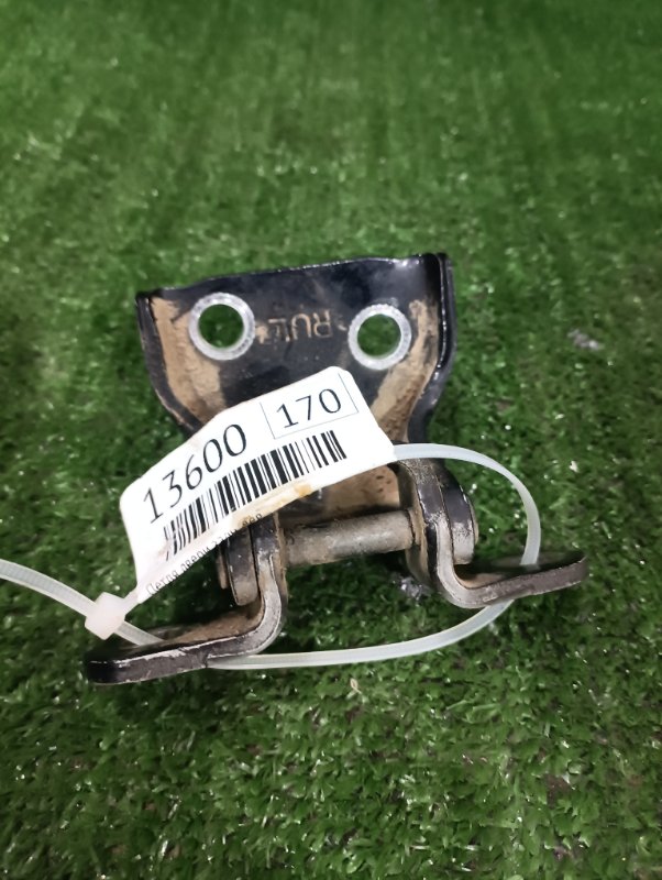 Петля двери Hyundai Tucson 2008 JМ