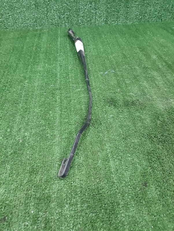 Поводок стеклоочистителя правый LADA Kalina