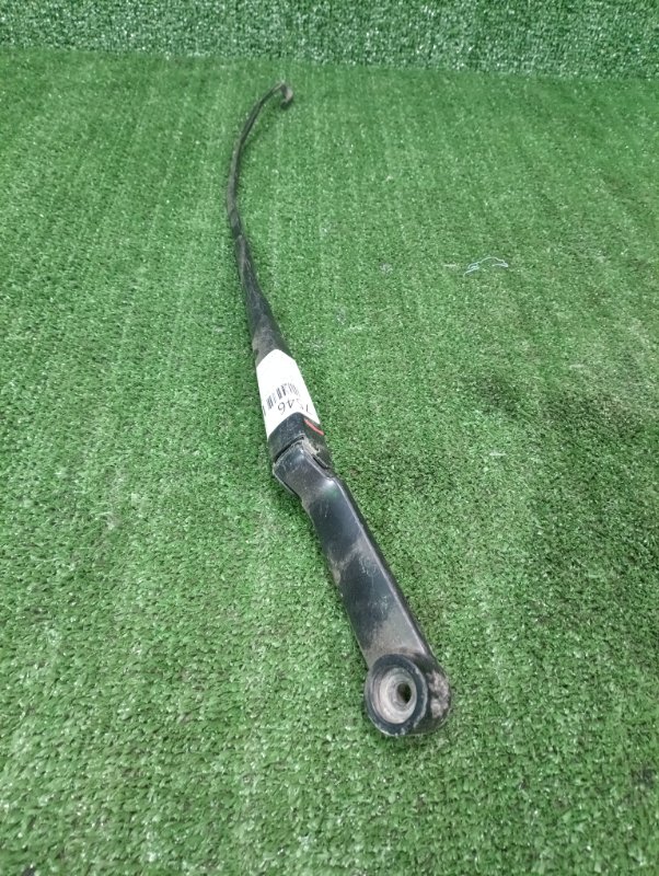 Поводок стеклоочистителя правый LADA Kalina