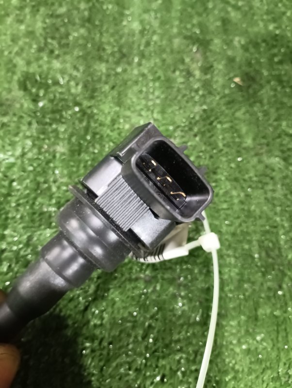 Катушка зажигания Nissan Tiida C11