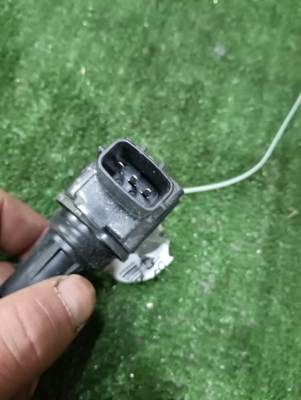 Катушка зажигания Nissan Tiida C11