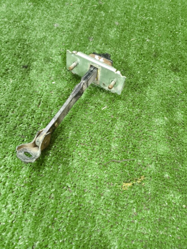 Ограничитель двери Great Wall Hover 2011 H5