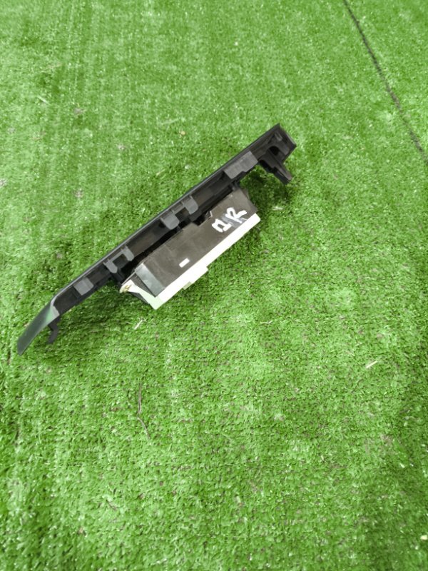 Кнопка стеклоподъемника Great Wall Hover 2011 H5