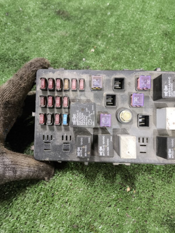 Блок предохранителей Chery Tiggo 2007 T11