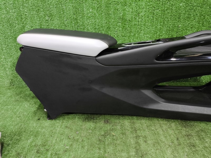 Центральная консоль Geely Coolray 2023 SХ11