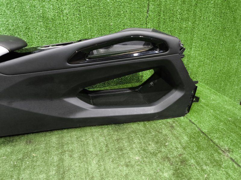 Центральная консоль Geely Coolray 2023 SХ11