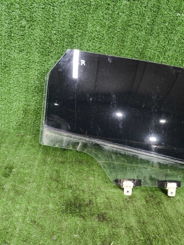 Стекло двери Geely Coolray 2023 SХ11