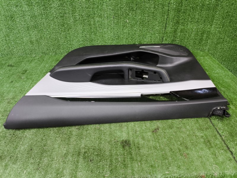 Обшивка двери Geely Coolray 2023 SХ11