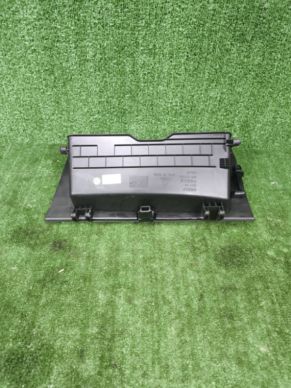 Бардачок Geely Coolray 2023 SХ11