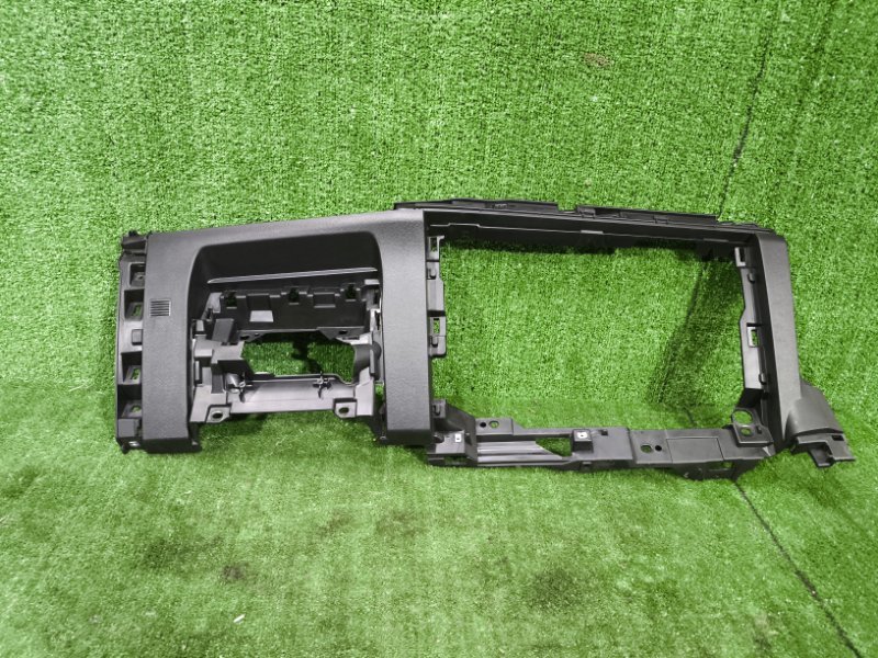 Накладка торпеды Geely Coolray 2023 SХ11