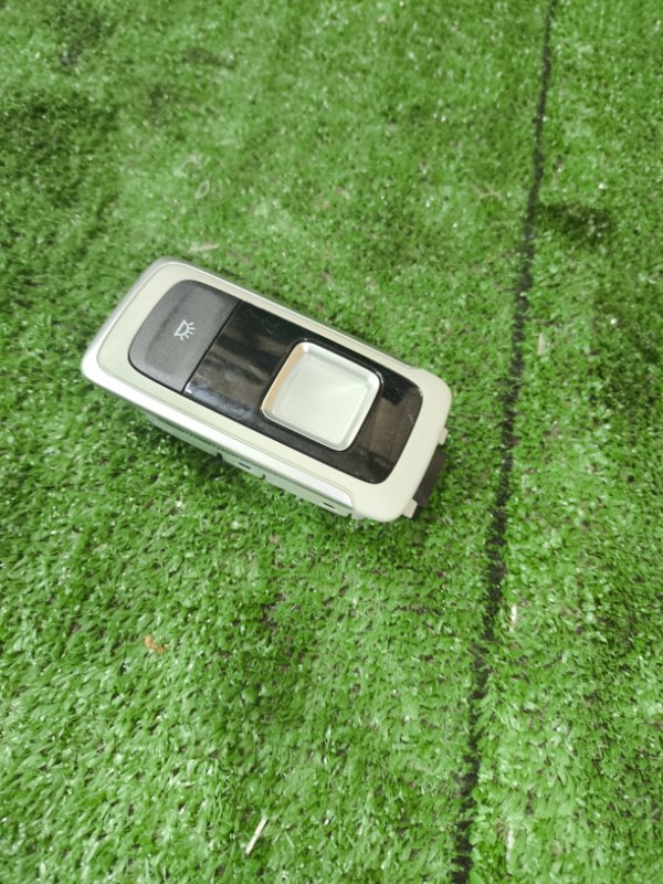 Плафон подсветки салона Geely Coolray 2023 SХ11