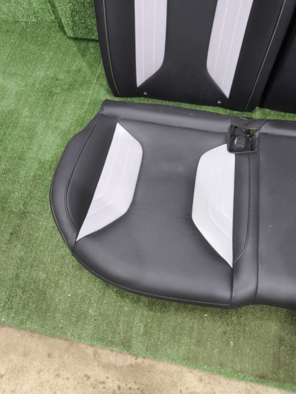 Задние сидения Geely Coolray 2023 SХ11