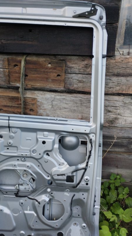 Дверь сдвижная Nissan Serena 2006 с25