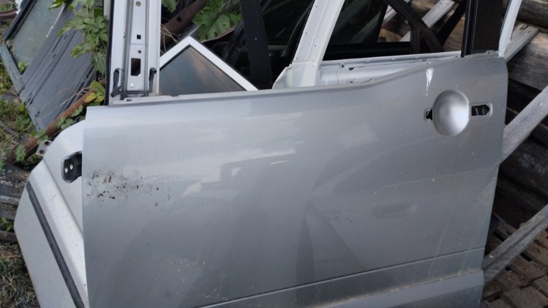 Дверь боковая Nissan Serena 2006 с25