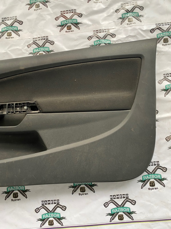 Обшивка боковой двери Opel Corsa 2010 D
