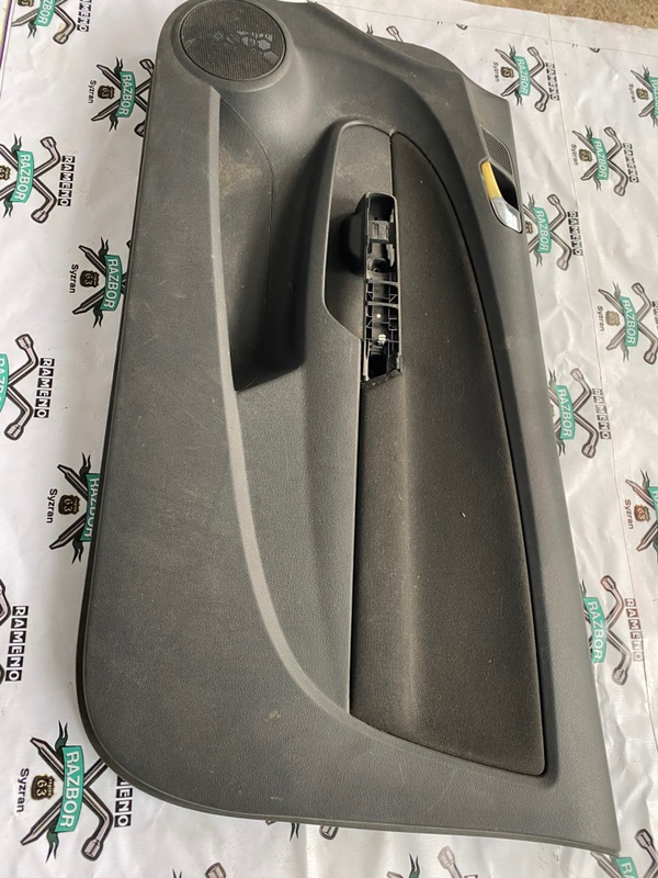 Обшивка боковой двери Opel Corsa 2010 D