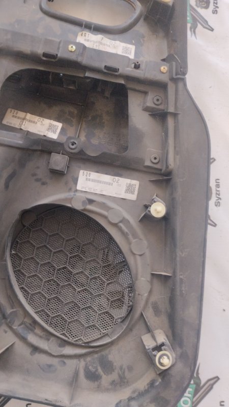 Обшивка боковой двери Mazda 3 2006 BK