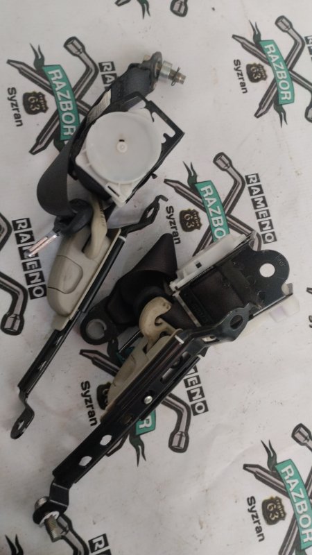 Ремень безопасности