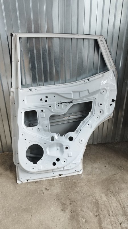 Дверь боковая Nissan Qashqai j11