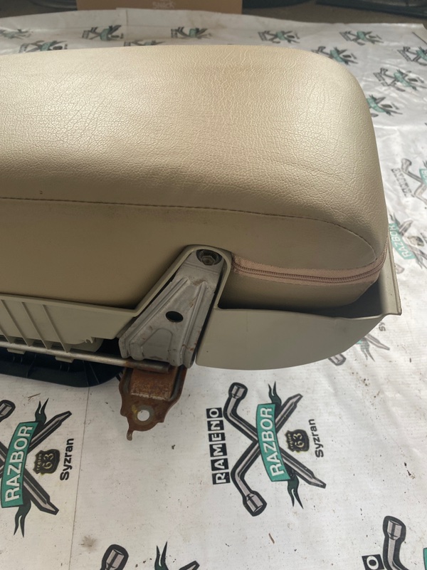 Подлокотник Toyota Camry 2008 ACV 40