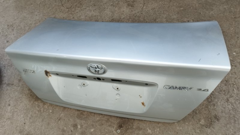 Крышка багажника Toyota Camry ACV30