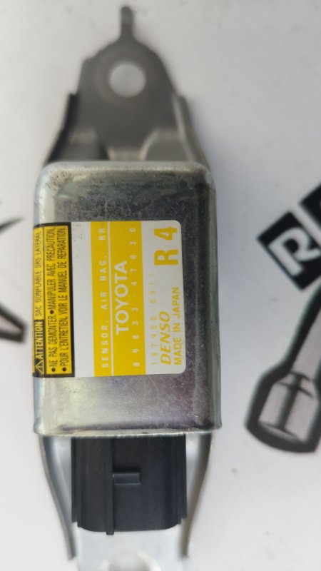 Блок управления SRS Toyota Prius 2007 NHW20