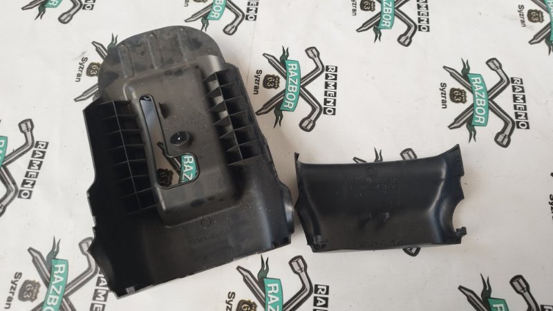 Кожух рулевой колонки Toyota Prius 2007 NHW20