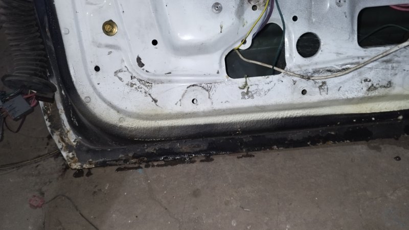 Дверь боковая Ford Taurus