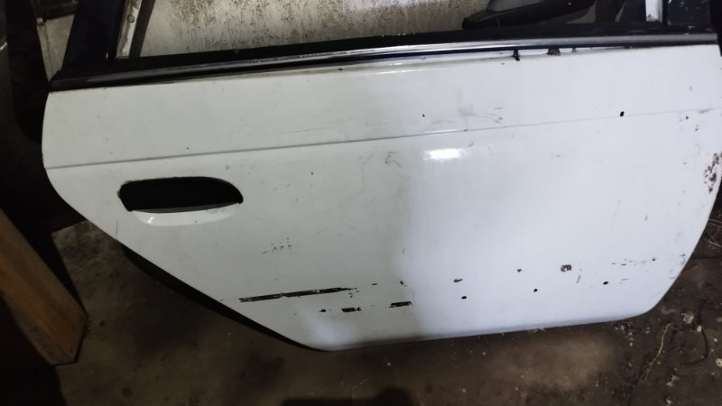 Дверь боковая Ford Taurus
