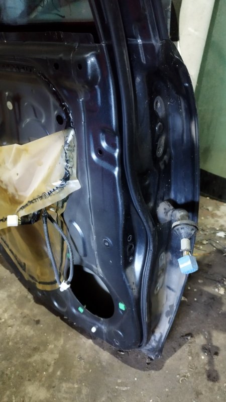 Дверь боковая Toyota Harrier 2006 2