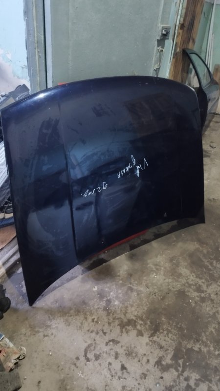 Капот Volkswagen Jetta 1992