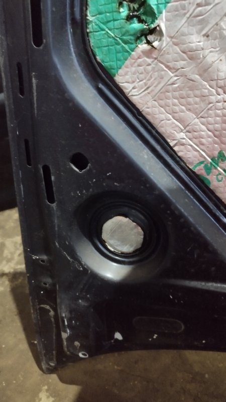 Капот Volkswagen Jetta 1992