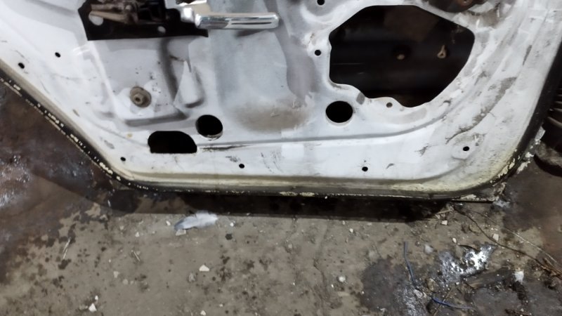 Дверь боковая Ford Taurus