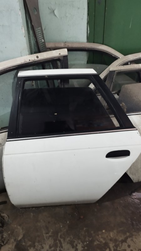 Дверь боковая Ford Taurus