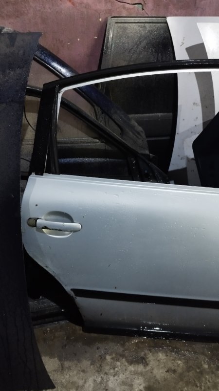 Дверь боковая Volkswagen Passat 1998 B5