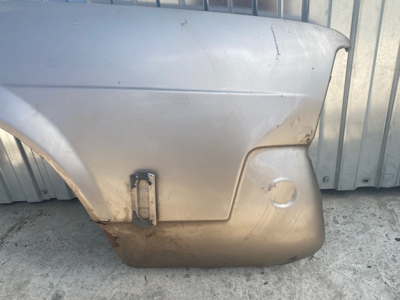 Крыло Volkswagen Passat 1988 B2