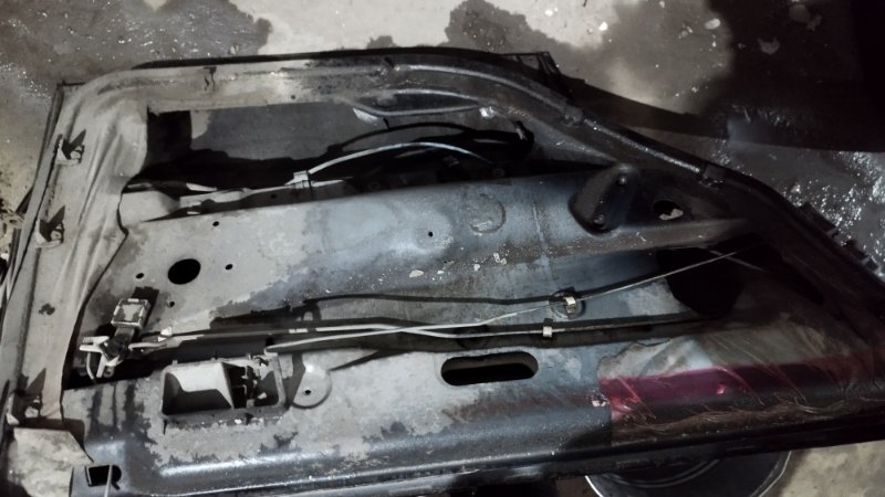 Дверь боковая Volkswagen Passat B3