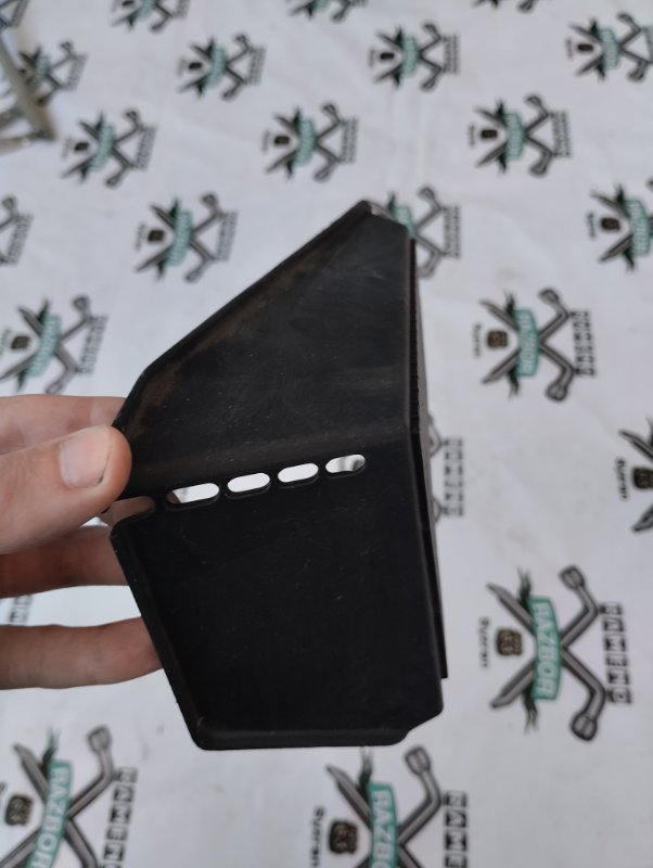 Подставка под ногу Toyota Prius 2007 NHW20