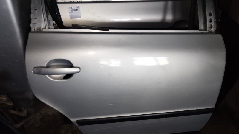 Дверь боковая Volkswagen Passat 1998 B5